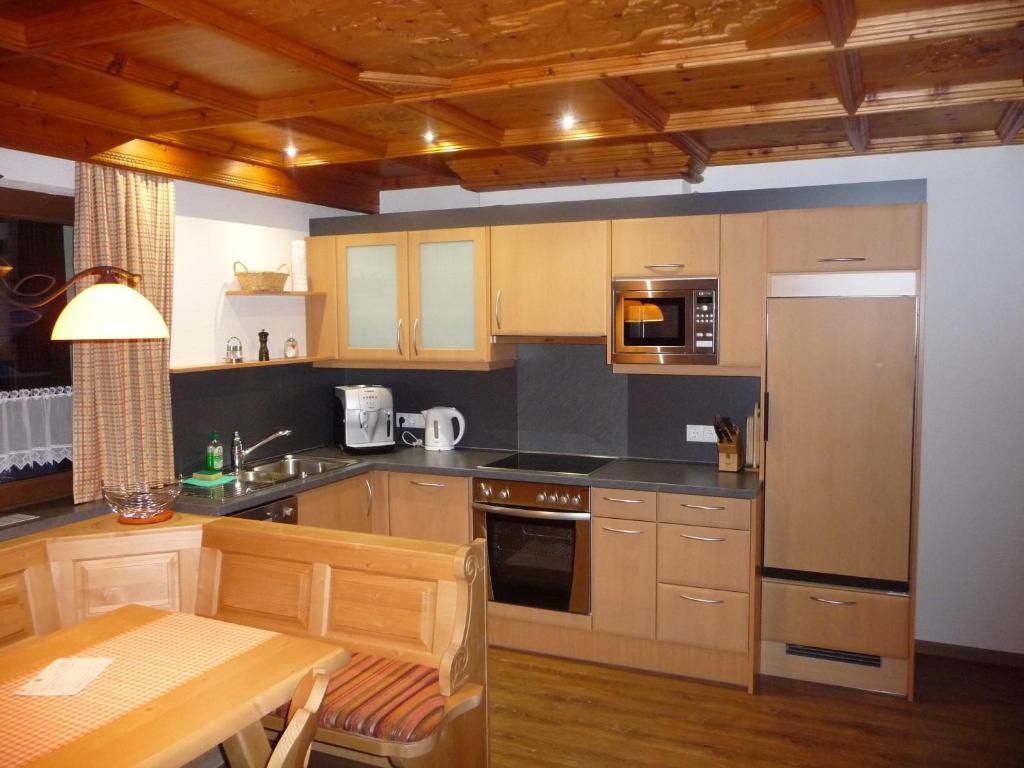 Apart Piz Mondin Pfunds Zimmer foto